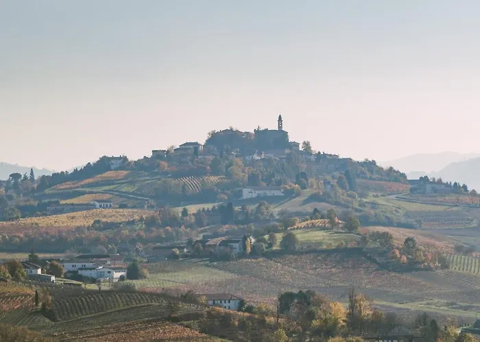 Casa Nizza D'oro * Castelnuovo (Asti)